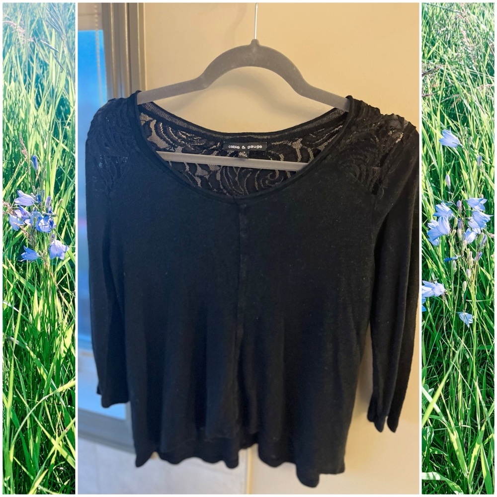 🌿CABLE & GAUGE Sweater (L)